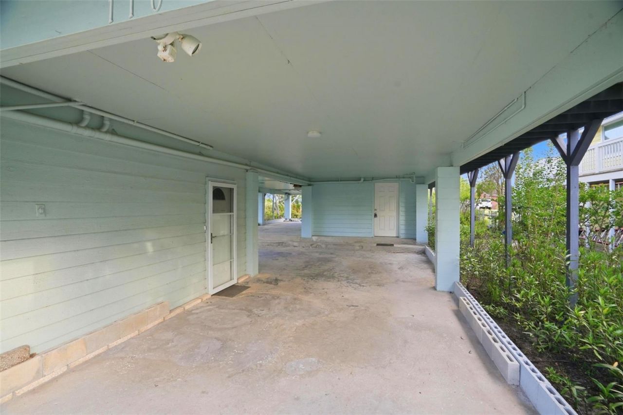 110 Georgia Ave. Avenue, Crystal Beach, FL 34681 Photo