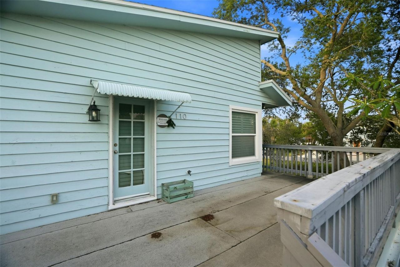 110 Georgia Ave. Avenue, Crystal Beach, FL 34681 Photo