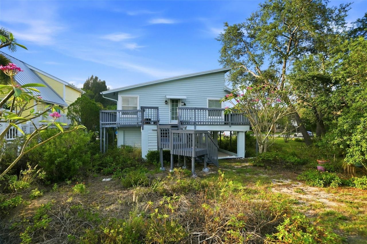 110 Georgia Ave. Avenue, Crystal Beach, FL 34681 Photo