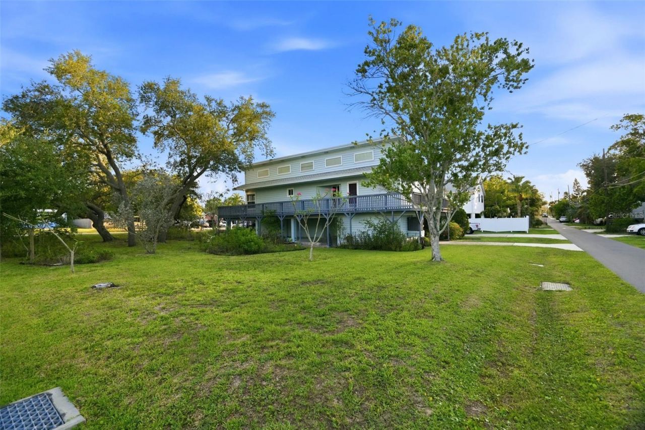 110 Georgia Ave. Avenue, Crystal Beach, FL 34681 Photo