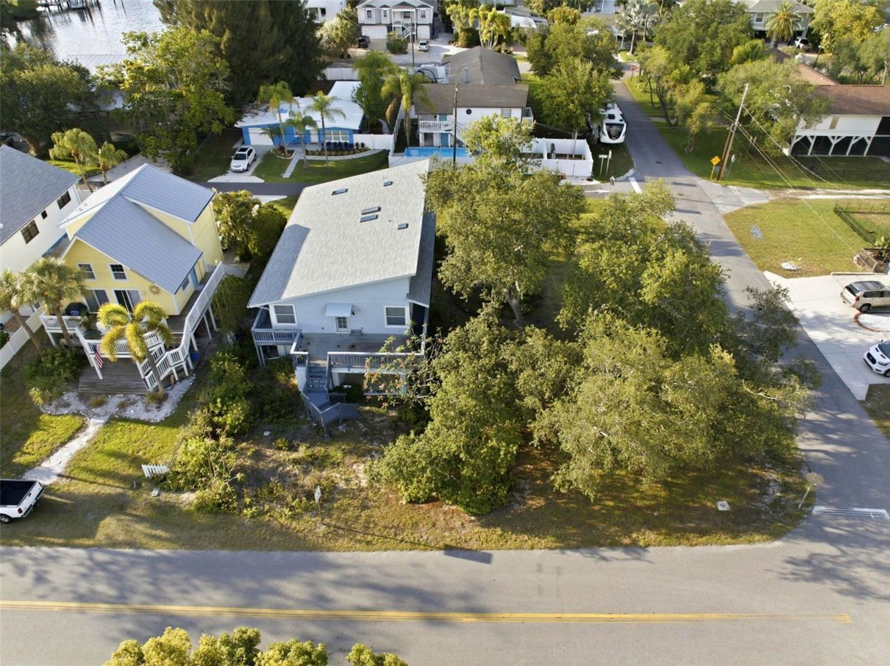110 Georgia Ave. Avenue, Crystal Beach, FL 34681 Photo