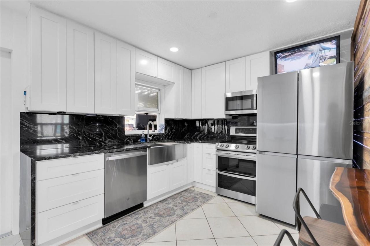 1237 57th Avenue N, Saint Petersburg, FL 33703 Photo