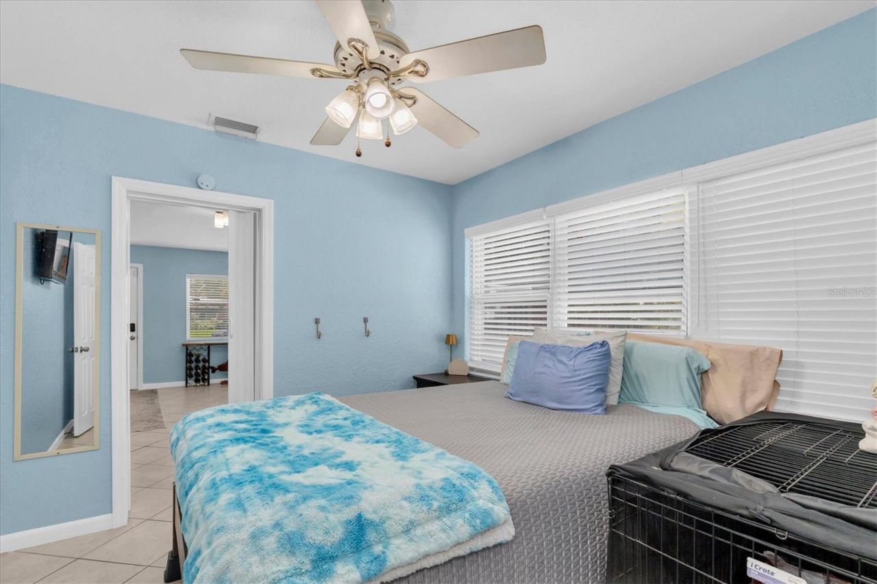1237 57th Avenue N, Saint Petersburg, FL 33703 Photo
