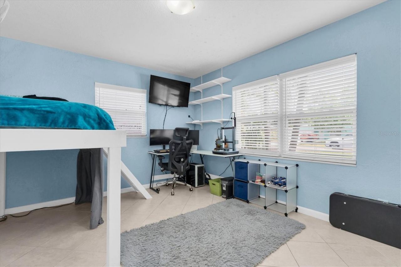 1237 57th Avenue N, Saint Petersburg, FL 33703 Photo