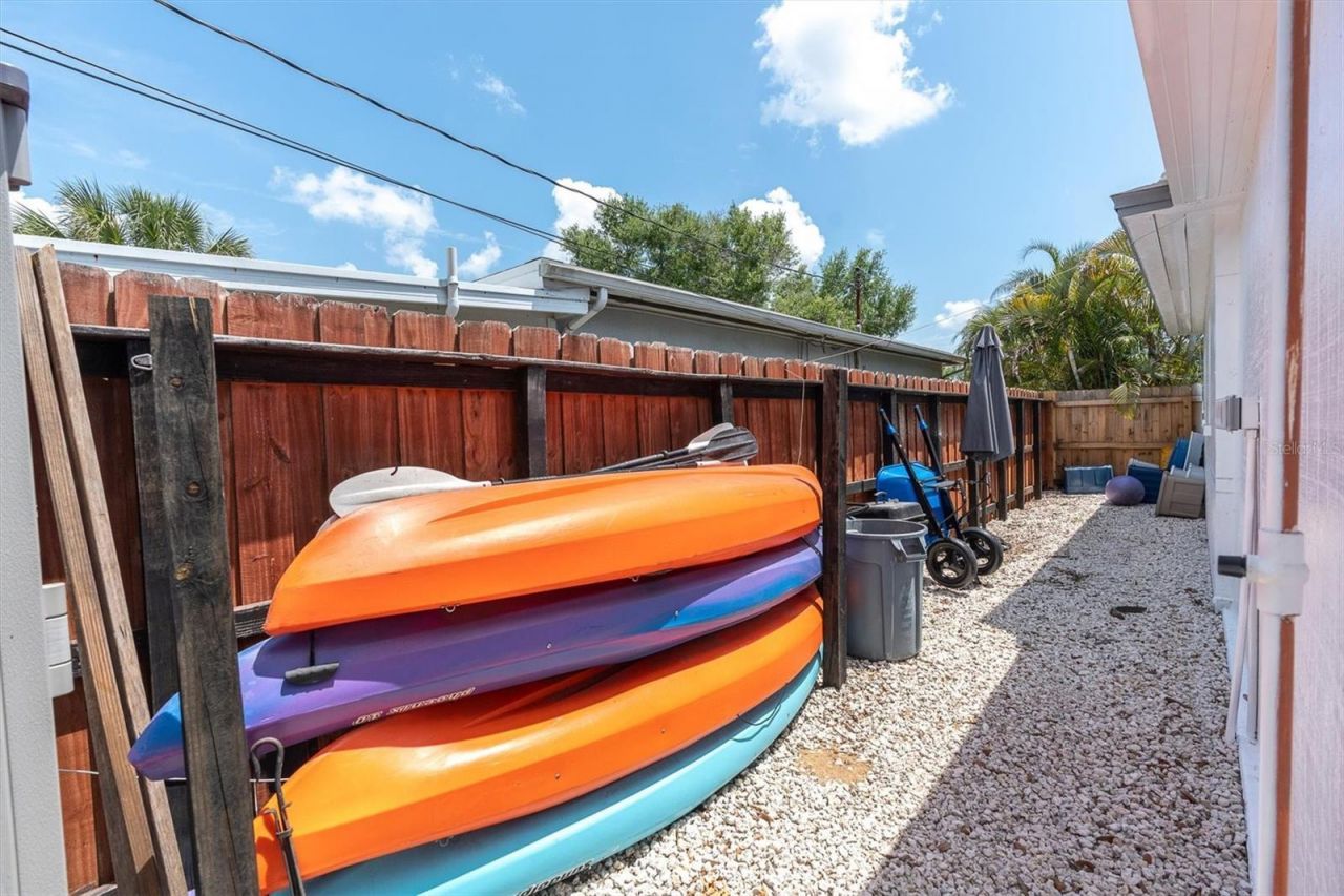 1237 57th Avenue N, Saint Petersburg, FL 33703 Photo