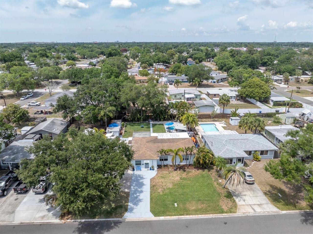 1237 57th Avenue N, Saint Petersburg, FL 33703 Photo