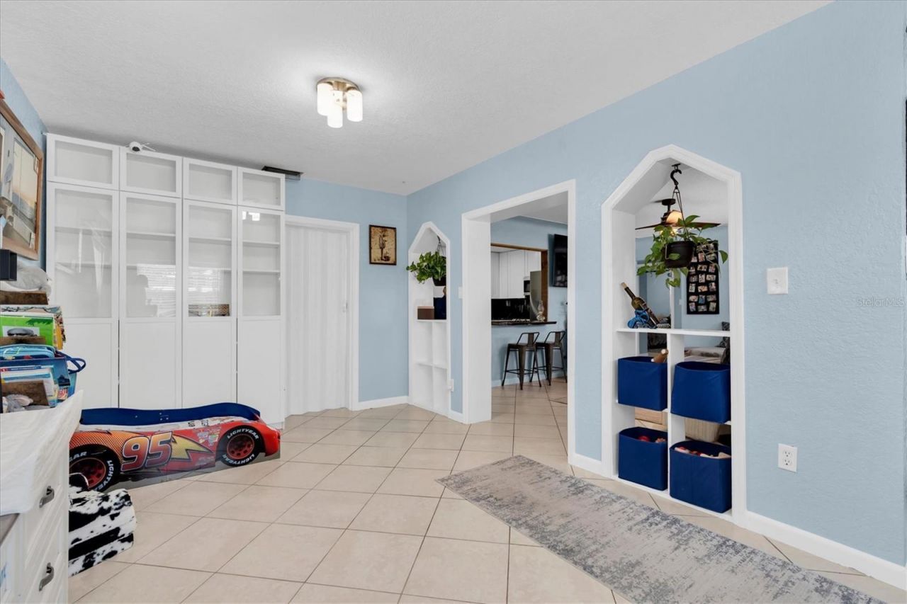 1237 57th Avenue N, Saint Petersburg, FL 33703 Photo