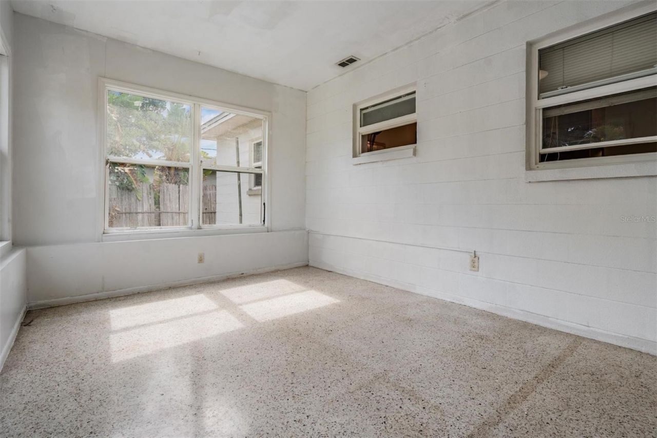 4357 32nd Avenue N, Saint Petersburg, FL 33713 Photo