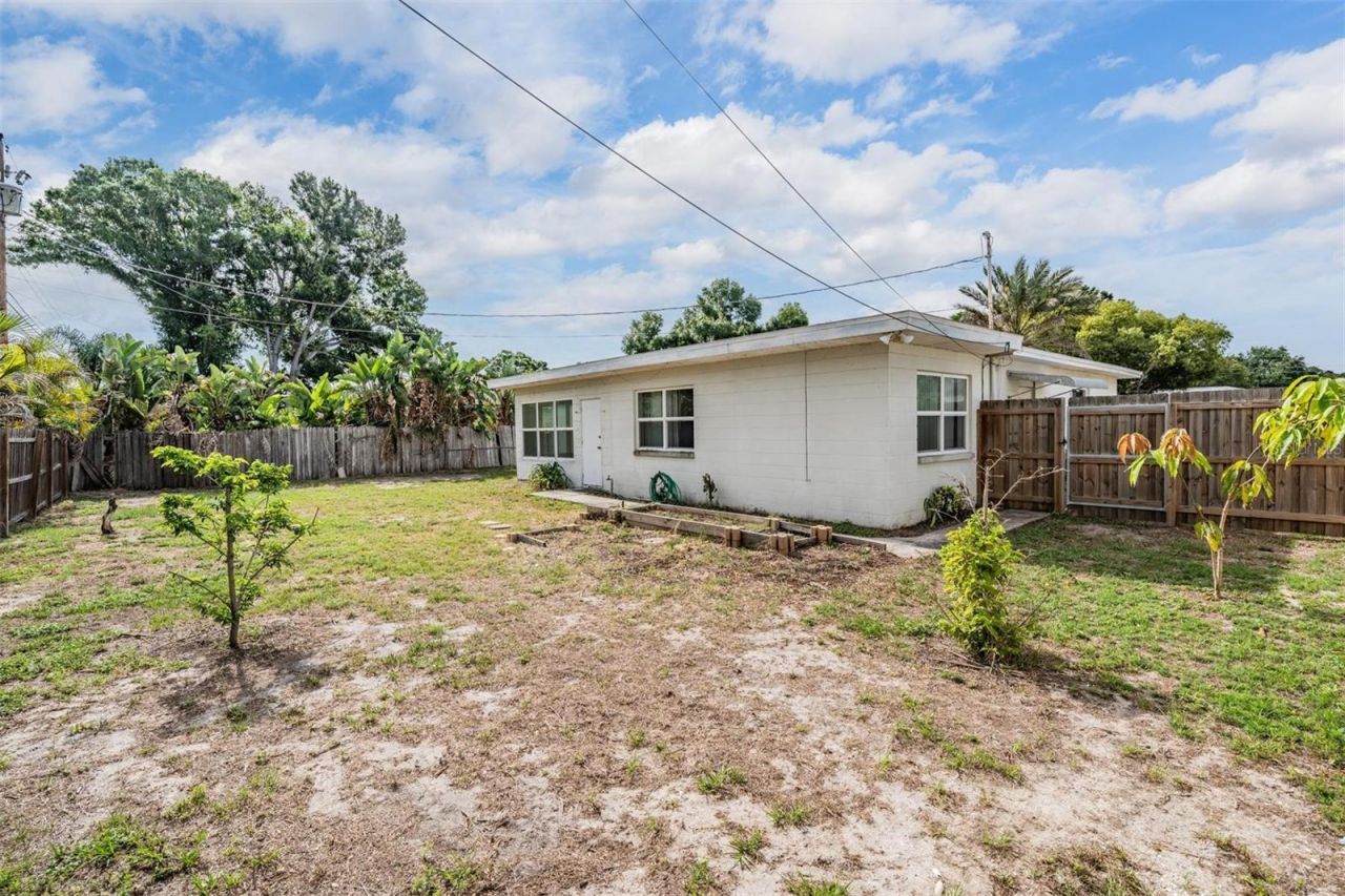 4357 32nd Avenue N, Saint Petersburg, FL 33713 Photo