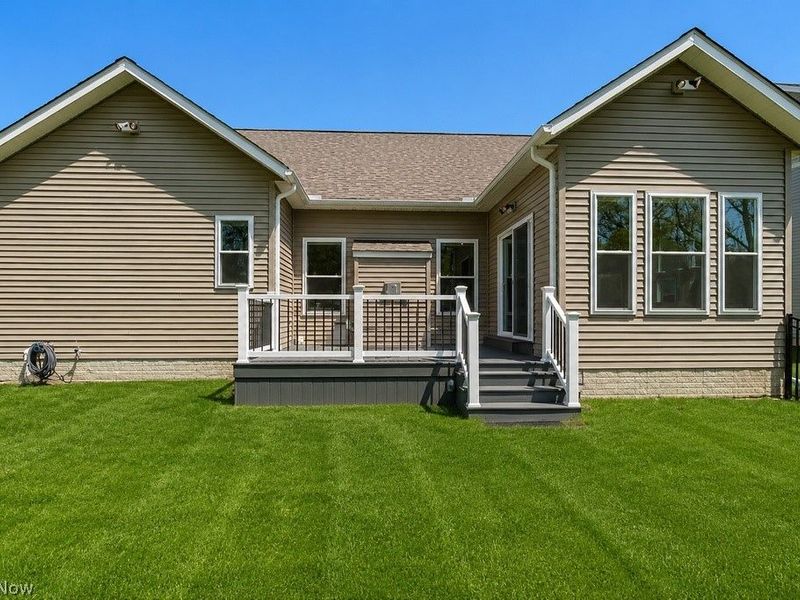 8418 Bedaos Drive, Willoughby, OH 44094 Photo 2