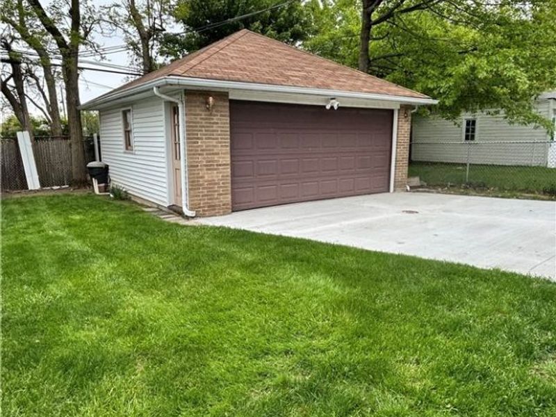 1563 E 196th Street, Euclid, OH 44117 Photo 21