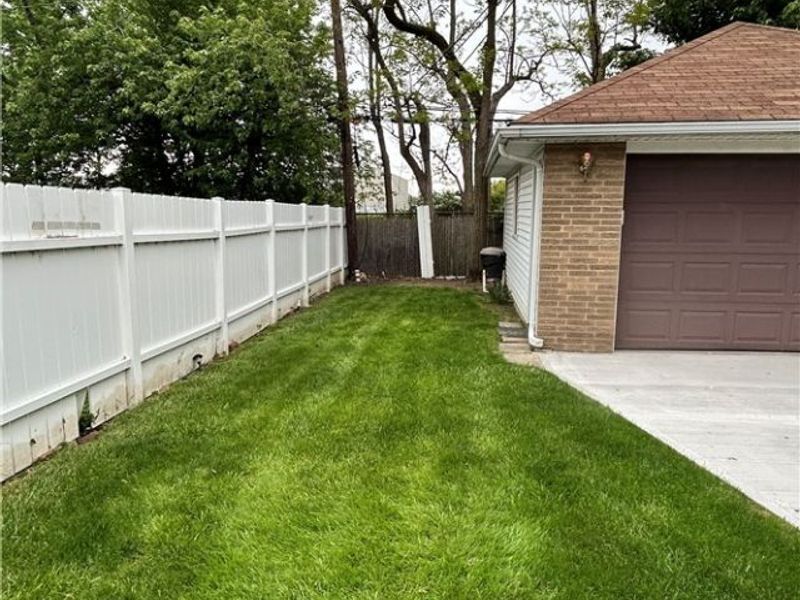 1563 E 196th Street, Euclid, OH 44117 Photo 22
