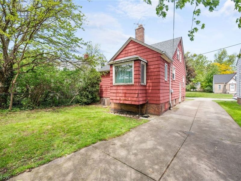 21570 Priday Avenue, Euclid, OH 44123 Photo 20