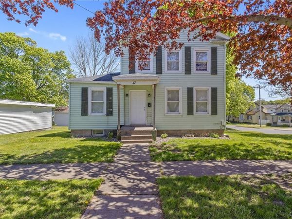 47 E 5th Street , Oswego, NY 13126