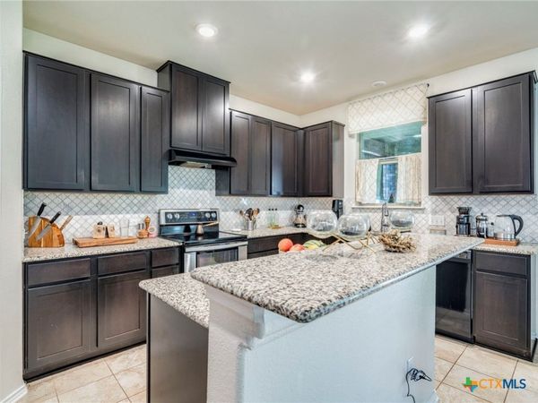 813 Foxtail Run , San Marcos, TX 78666