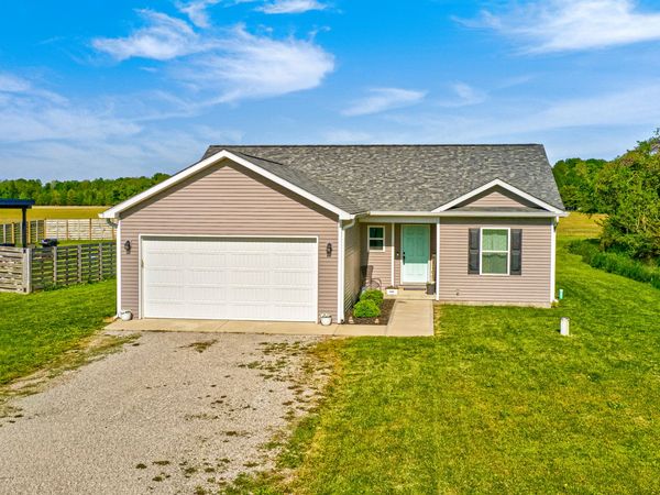 85 Patriots Landing, Fillmore, IN 46128