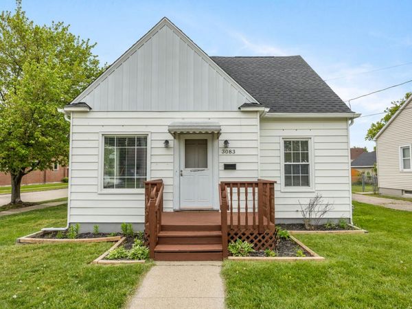 3083 Barrett Avenue SW, Grandville, MI 49418