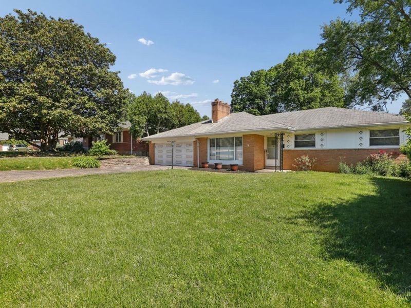 4384 Yakima Court, Cincinnati, OH 45236 Photo 2