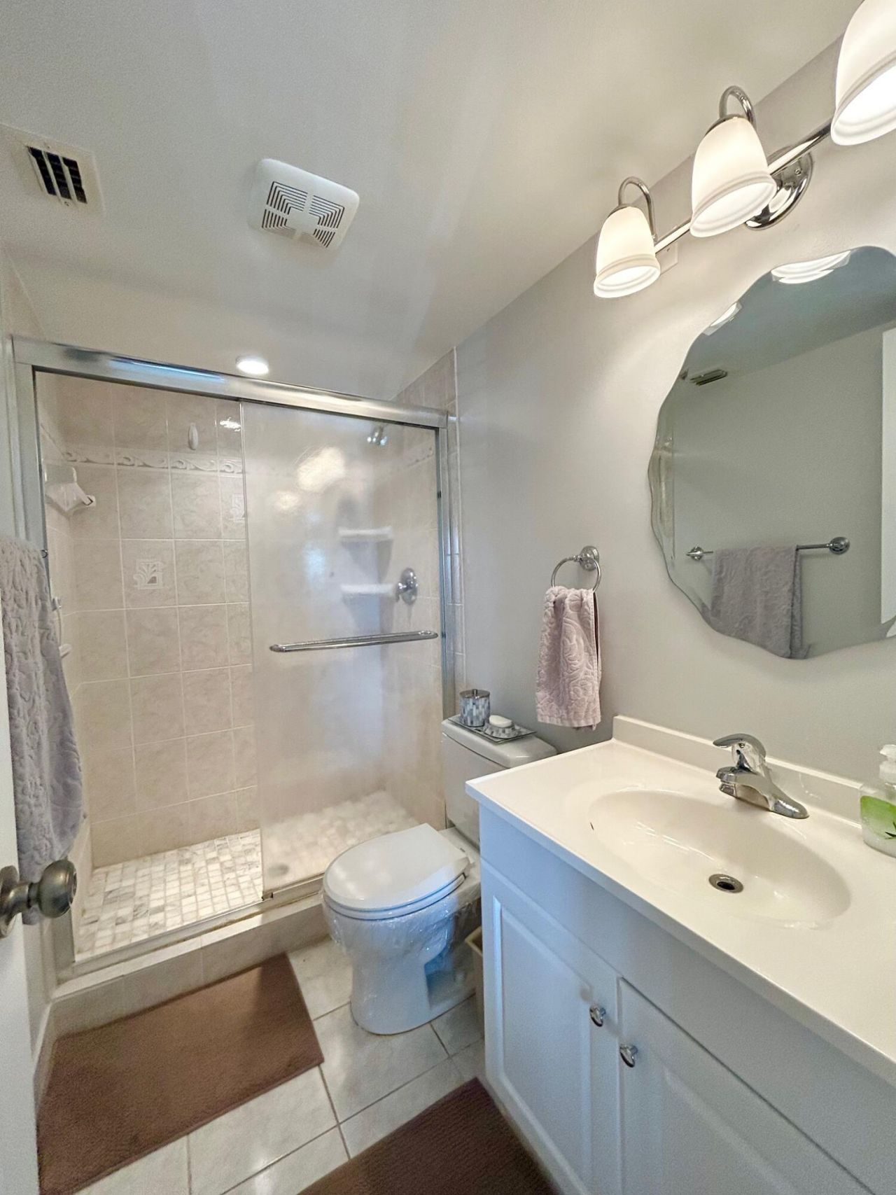 443 Pine Glen Lane, Unit B-2, Greenacres, FL 33463 Photo