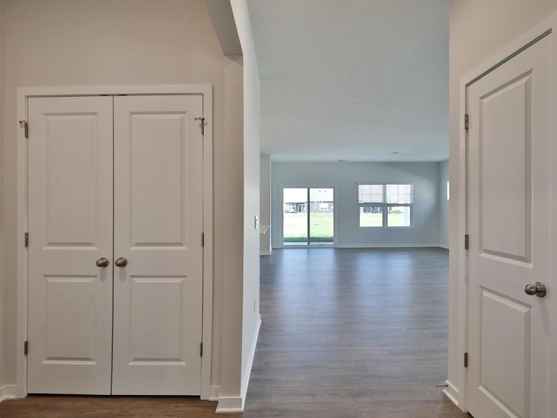 738 Maria Drive , Plain City, OH 43064 Photo 14