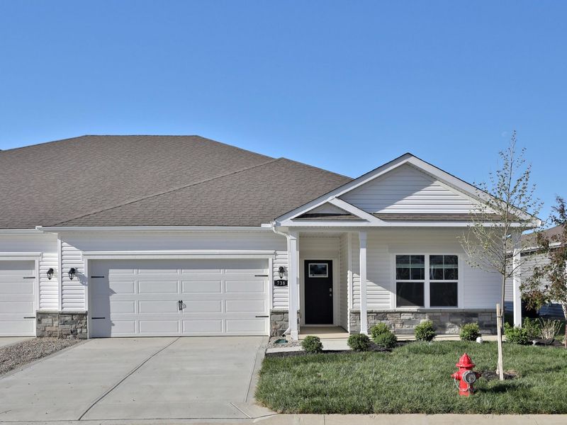738 Maria Drive , Plain City, OH 43064 Photo 2