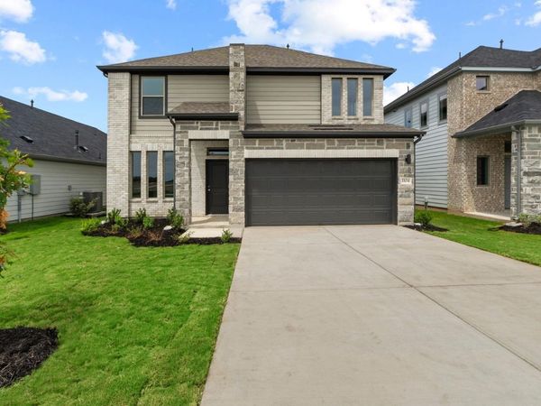 1104 Universal DR, Hutto, TX 78634