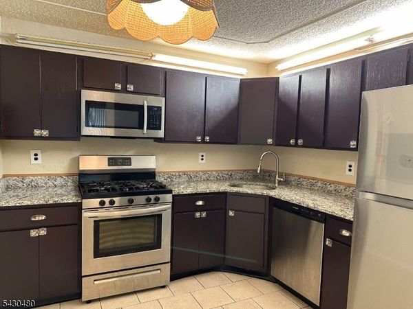122 Crabapple Ln, Unit 122, Franklin, NJ 08823
