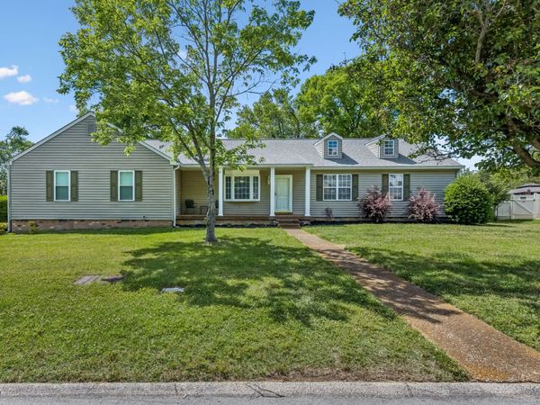 3876 Priest Lake Dr, Unit B, Nashville, TN 37217