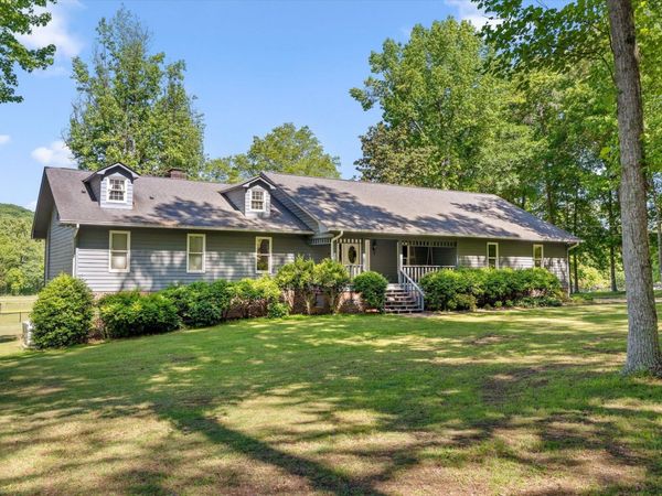7117 White Oak Valley Road, Mc Donald, TN 37353