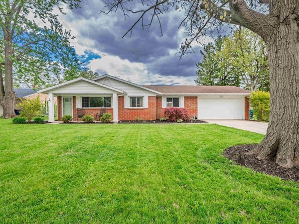 4205 N Redding Road, Muncie, IN 47304