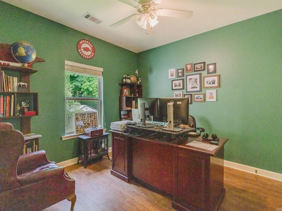 Property Image 28