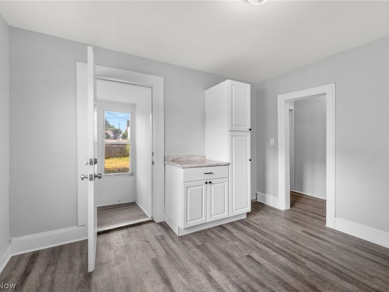 1735 Buhrer Avenue, Cleveland, OH 44109 Photo 14