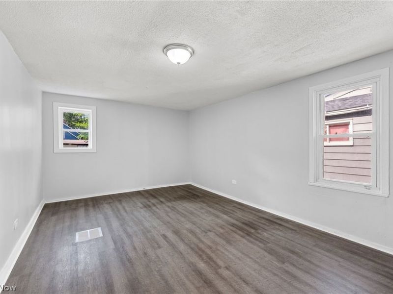 1735 Buhrer Avenue, Cleveland, OH 44109 Photo 15