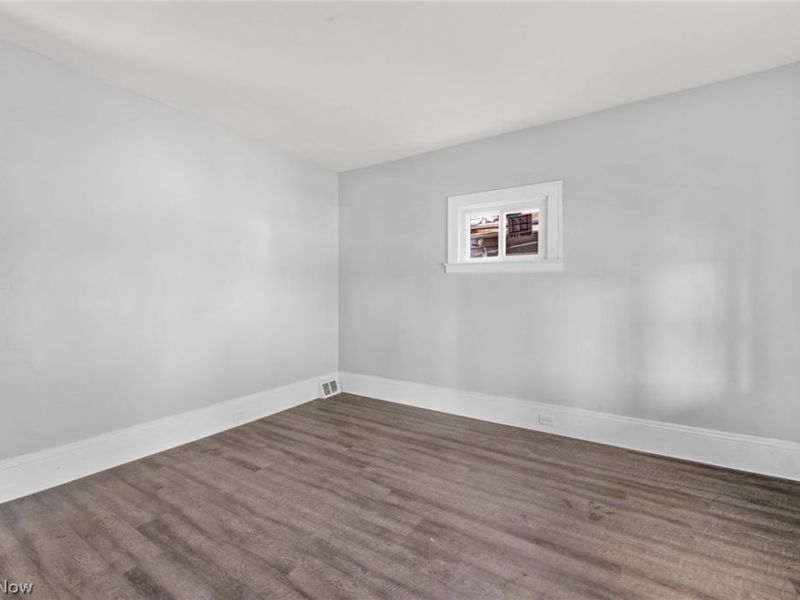 1735 Buhrer Avenue, Cleveland, OH 44109 Photo 3