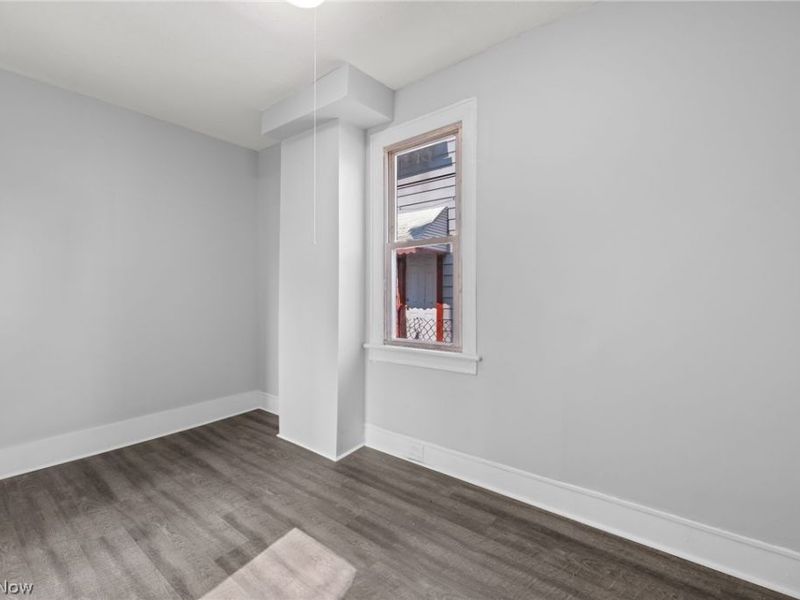 1735 Buhrer Avenue, Cleveland, OH 44109 Photo 8