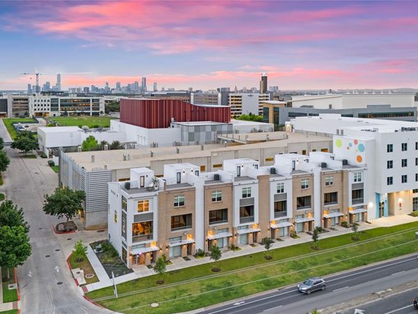 1517 E 51st ST , Austin, TX 78723