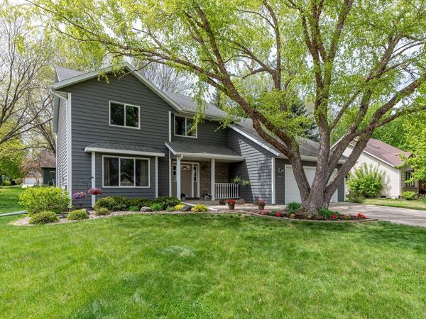 305 Chancery Lane, Mankato, MN 56001