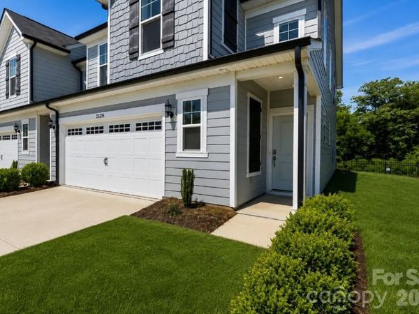 23206 Clarabelle Drive, Charlotte, NC 28273