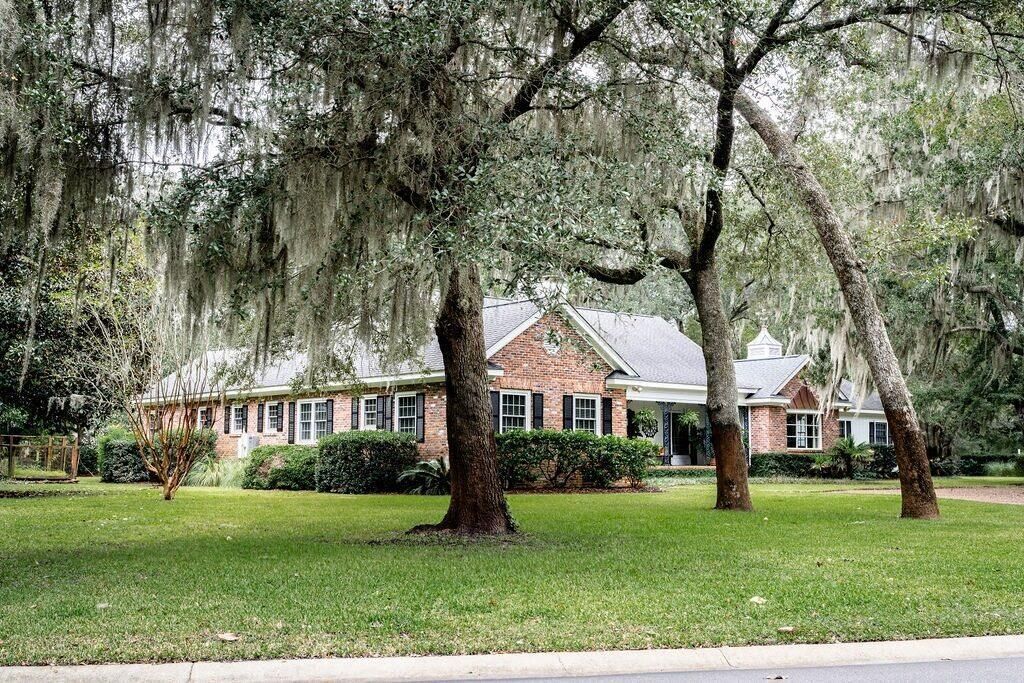 1259 Oatland Lake Drive Photo 12