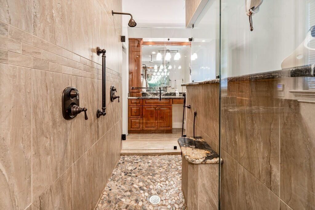 1259 Oatland Lake Drive Photo 17