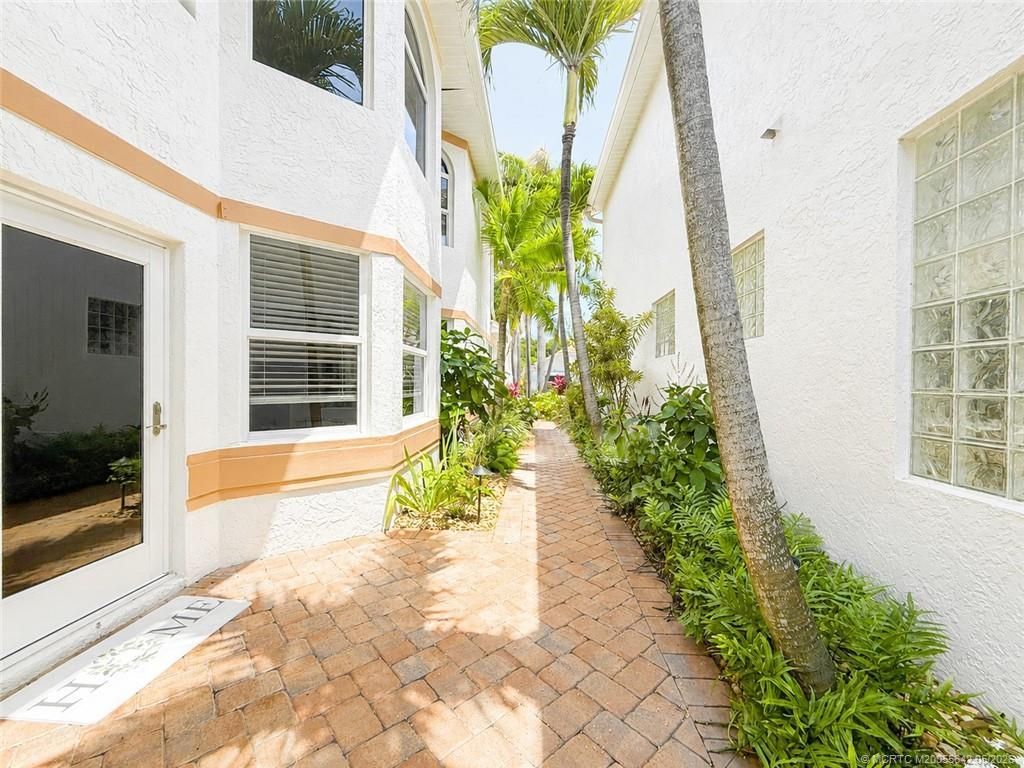 143 Pepper Lane, Jensen Beach, FL 34957 Photo