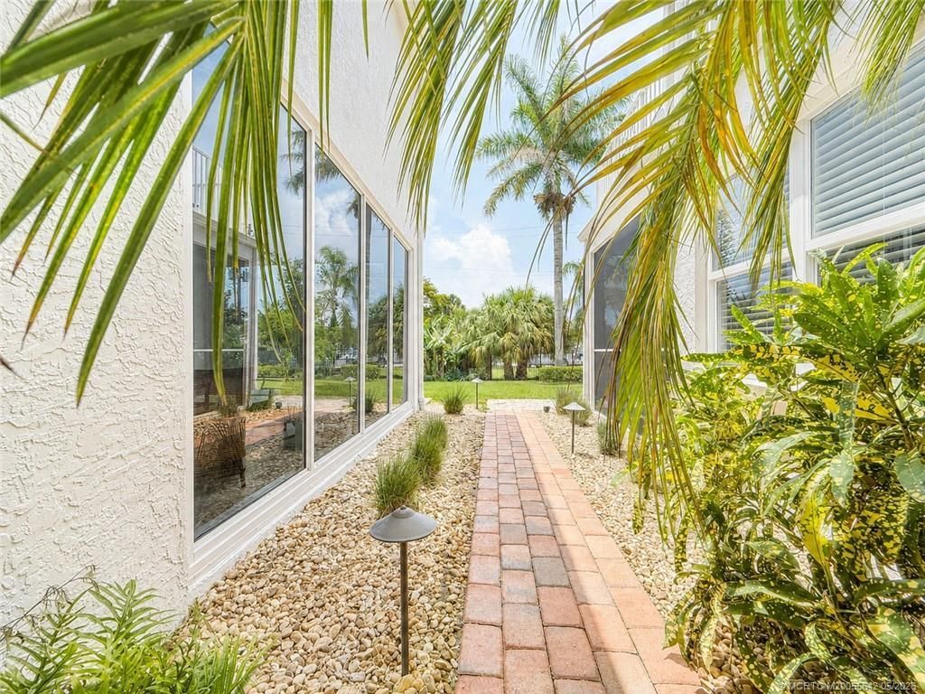 143 Pepper Lane, Jensen Beach, FL 34957 Photo