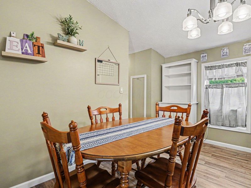 9274 Cincinnati-Zanesville Road SW, Amanda, OH 43102 Photo 10