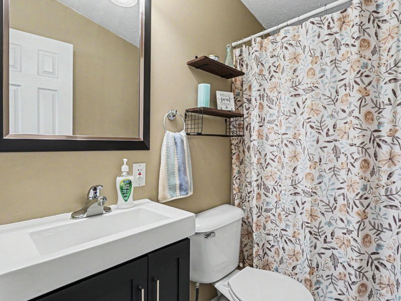 9274 Cincinnati-Zanesville Road SW, Amanda, OH 43102 Photo 20