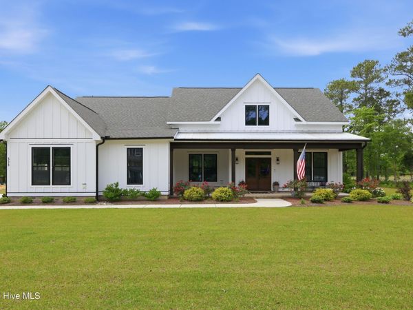 323 Leaward Trace, Swansboro, NC 28584