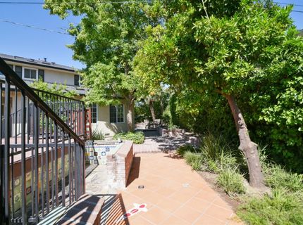 4157-4151 Lucas Ct, Sacramento, CA 95822 Photo