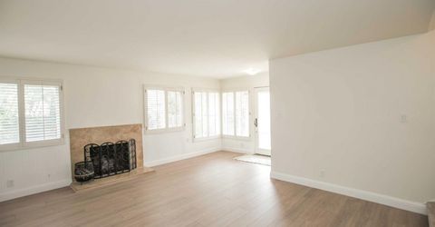 4157-4151 Lucas Ct, Sacramento, CA 95822 Photo