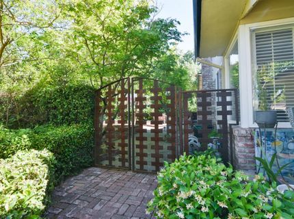 4157-4151 Lucas Ct, Sacramento, CA 95822 Photo