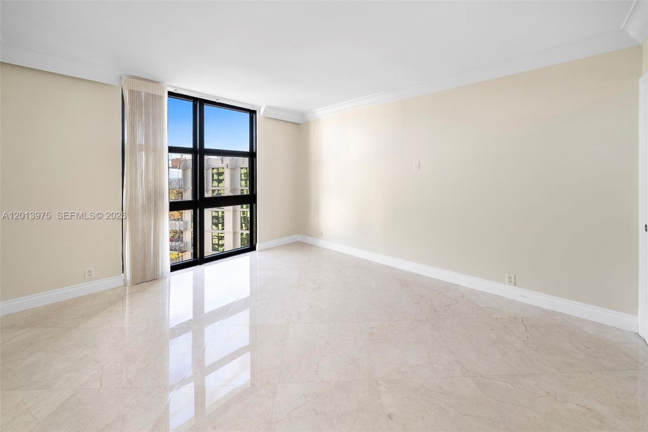 1121 Crandon Blvd, Unit F1203, Key Biscayne, FL 33149 Photo