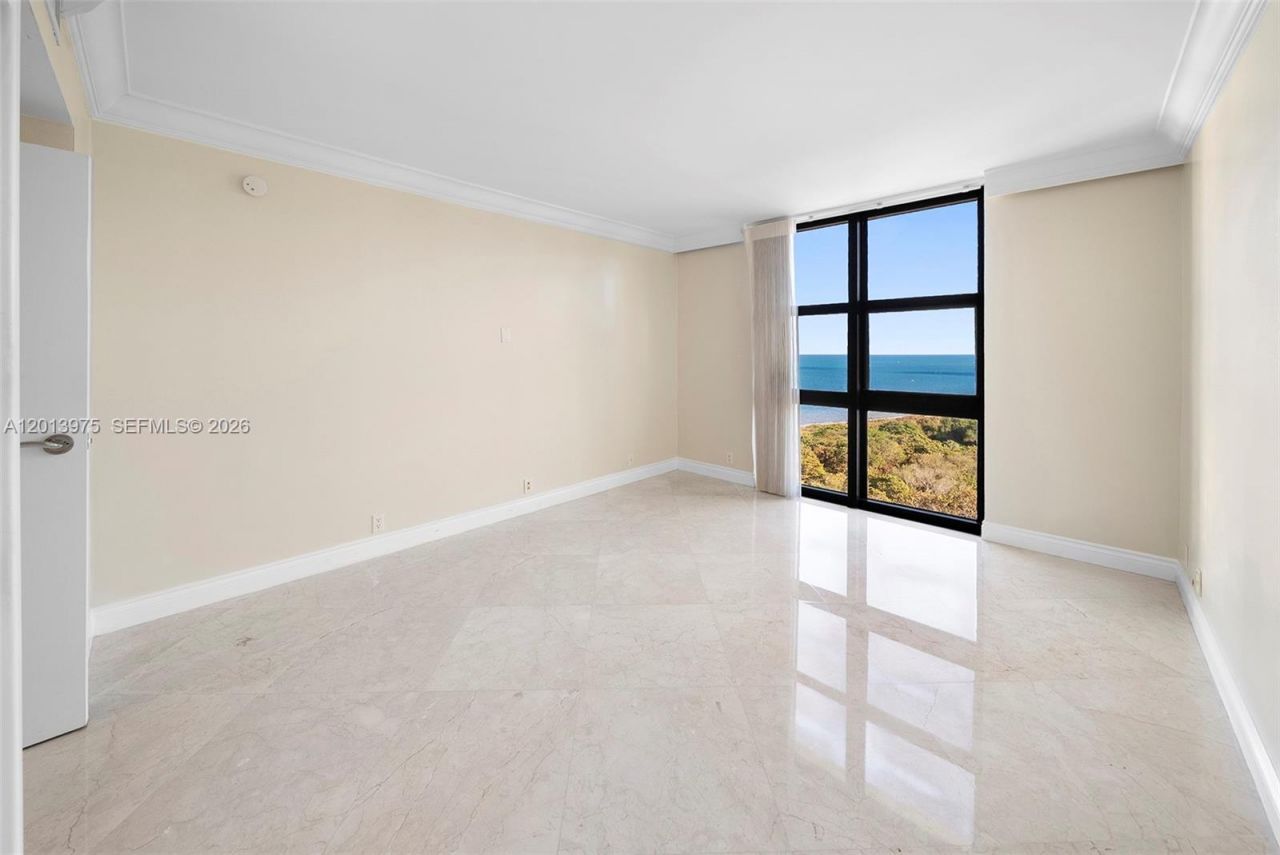 1121 Crandon Blvd, Unit F1203, Key Biscayne, FL 33149 Photo